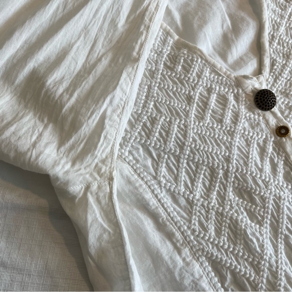 Soft Surroundings Flowy Floral Embroidered Tunic Blouse Mixed Buttons - Picture 10 of 16